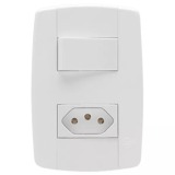 INTERRUPTOR 1 TECLA SIMPLES + TOMADA 10A SISTEMA X - ILUMI