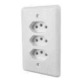 3 TOMADAS 20A 250V MONOBLOCO ILUMI