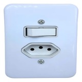 INTERRUPTOR 1 TECLA SIMPLES + TOMADA 10A - RADIAL