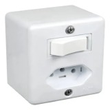 INTERRUPTOR 1 TECLA SIMPLES + TOMADA 20A SISTEMA X RETANGULAR - ILUMI