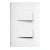 PLACA DE SOBREPOR + 2 INTERRUPTORES SIMPLES - FAME